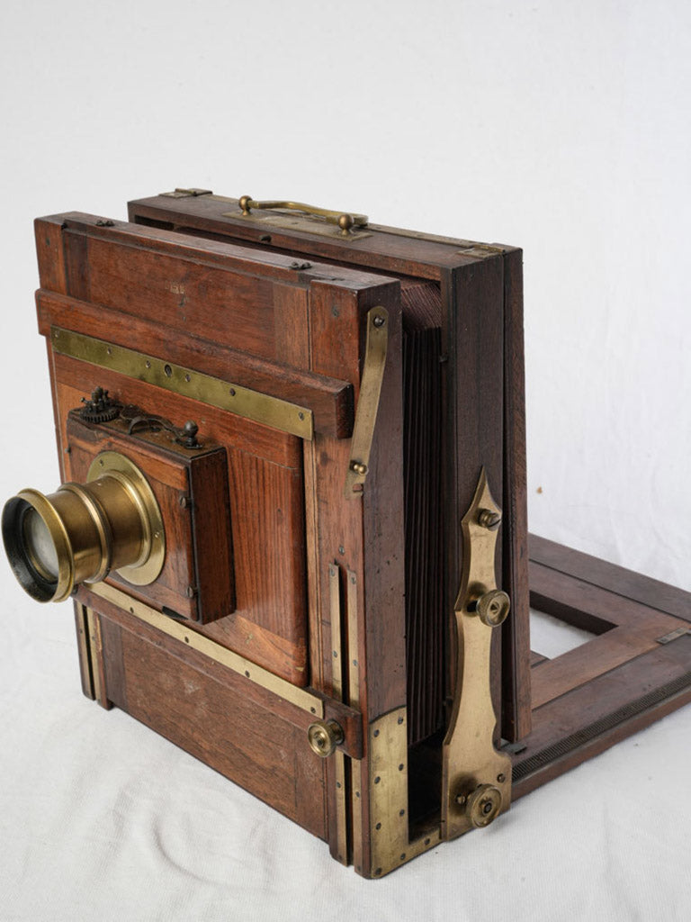 Elegant patina French field camera