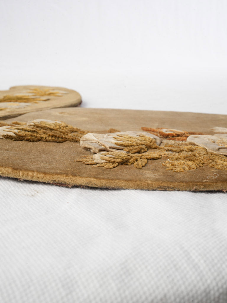 Timeworn artistic palette pair