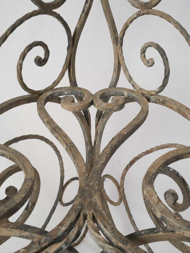 Elegant teardrop-shaped metal shelves  