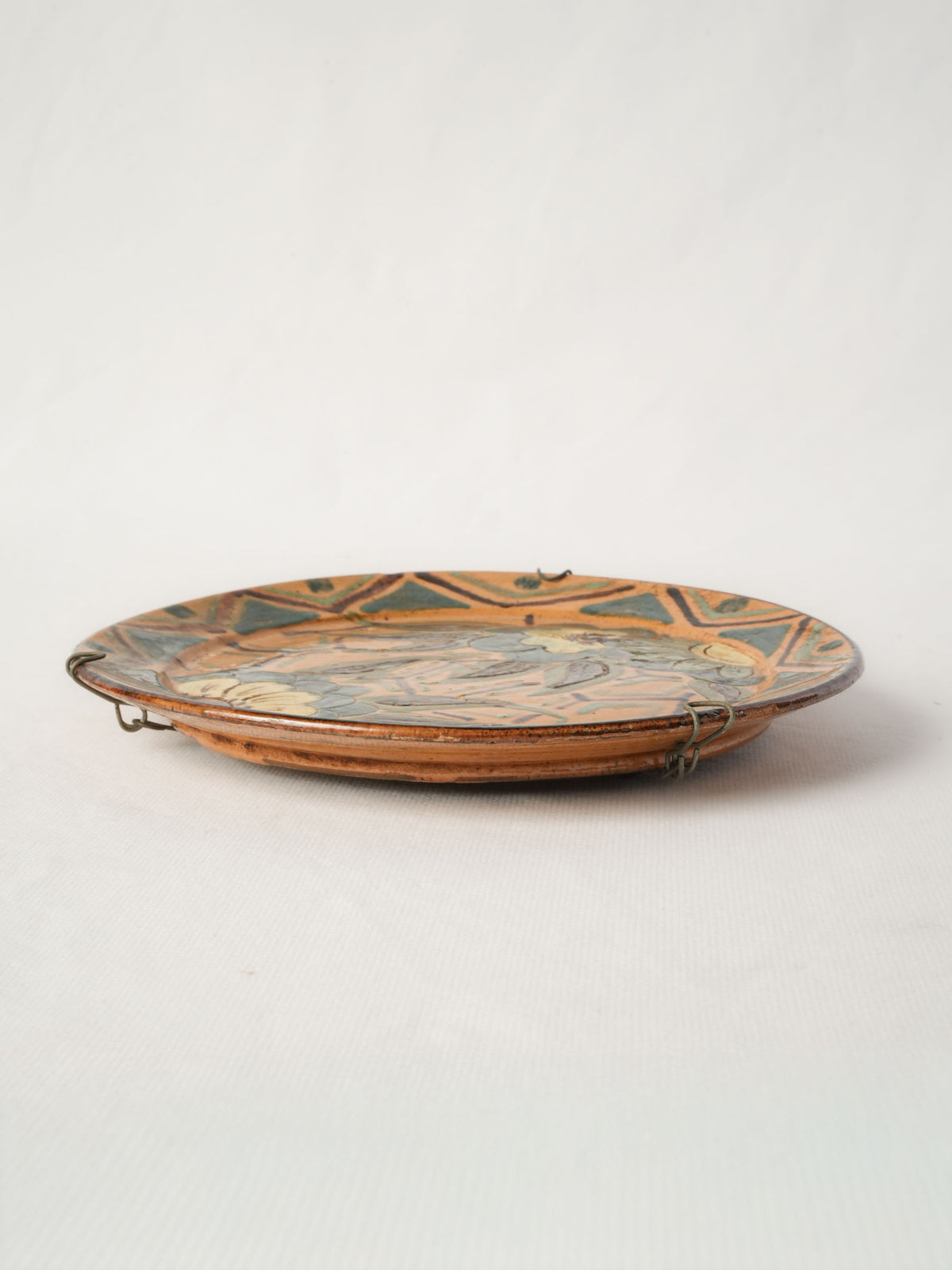  French Decorative Plate by Robert Géry w/ Art Deco Floral & Geometric Decoration, 1920–1950 - 8¾"
