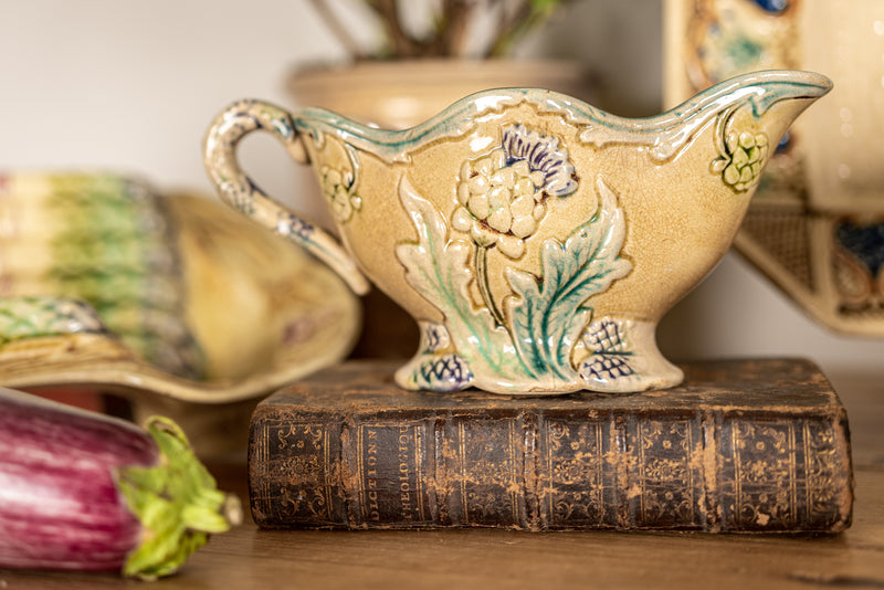 Majolica sauceboat with elegant design