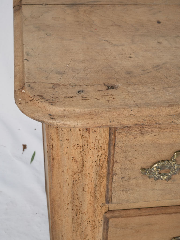 Refined French heritage cabinet