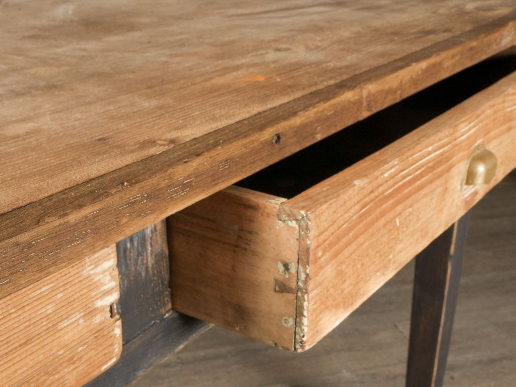 Historic French gallery table