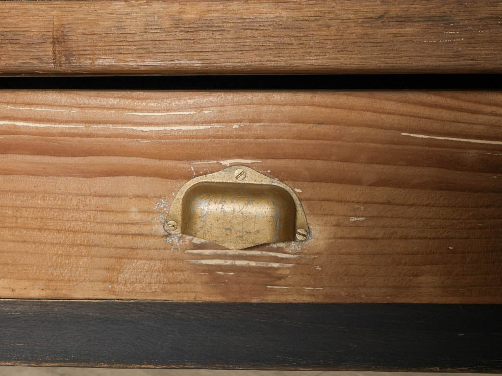 Chic charcoal finished worktable