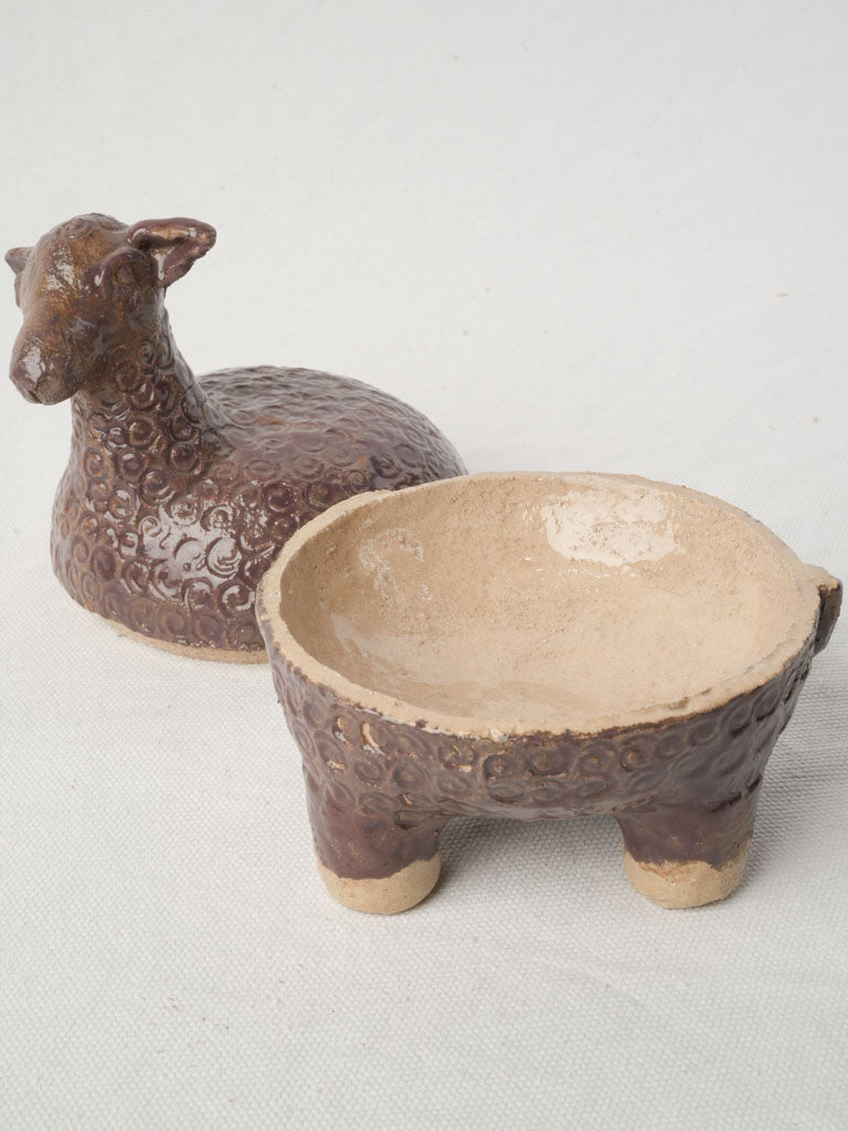 Decorative chic French figurine  