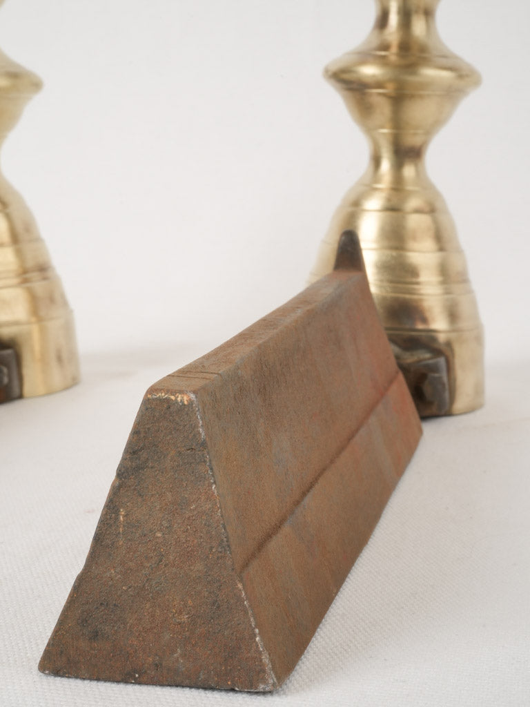 Stylish French bronze andirons design