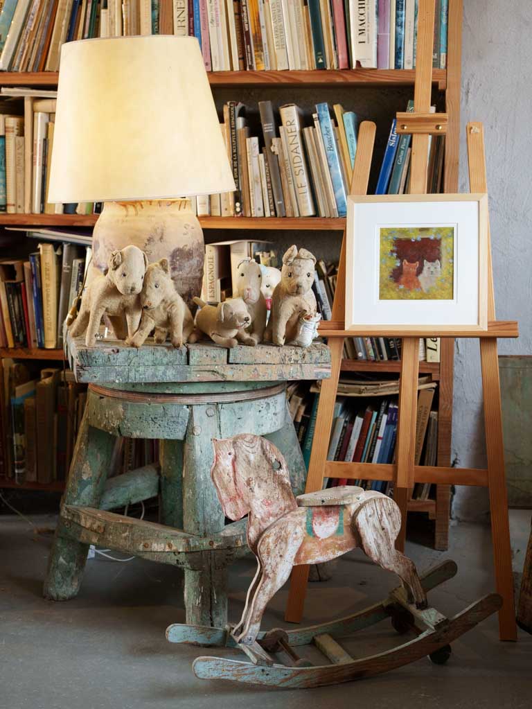 At The Window, Duo - Small Contemporary Painting By Karibou - 14¼ x 14¼"