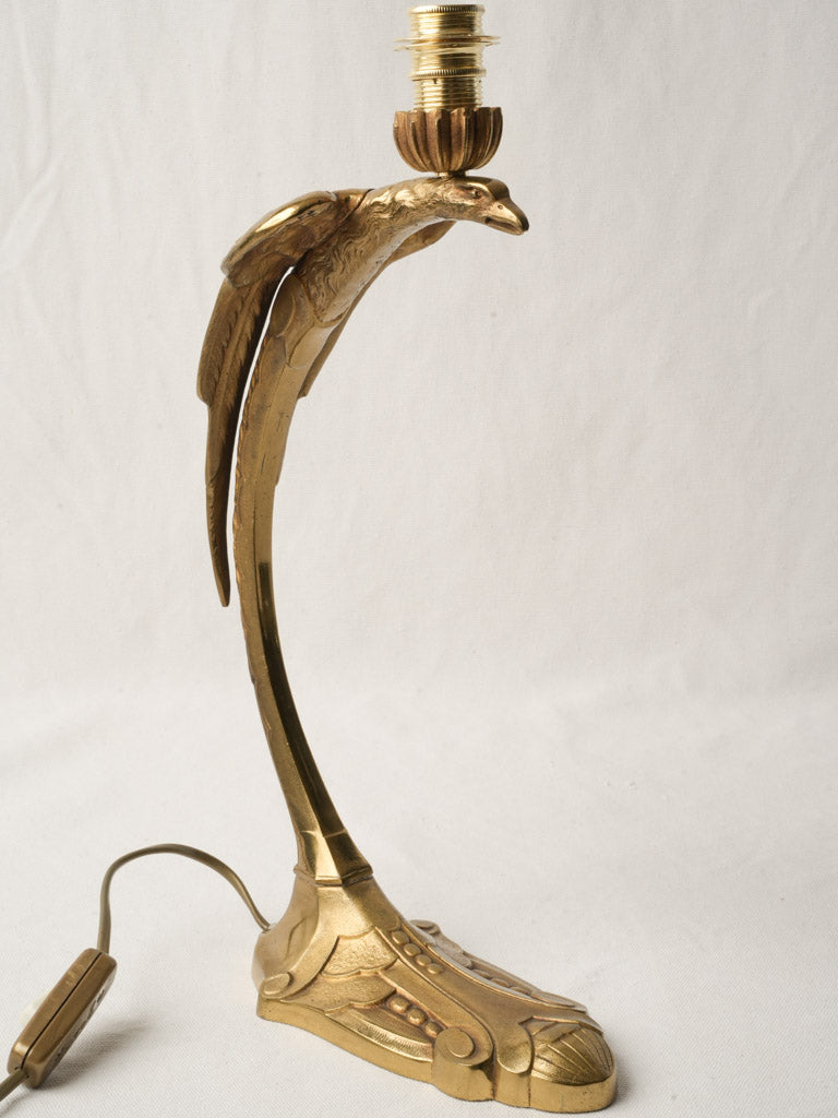 Elegant eagle table lamp  