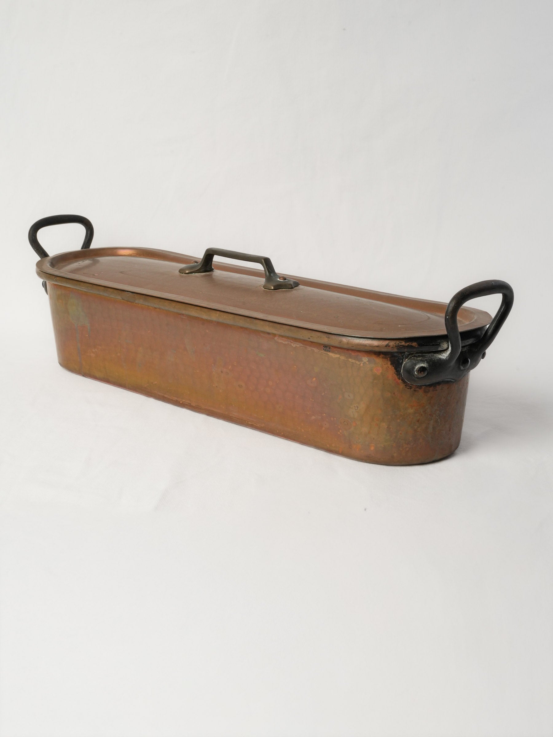Huge copper fish kettle / poacher - 29½"