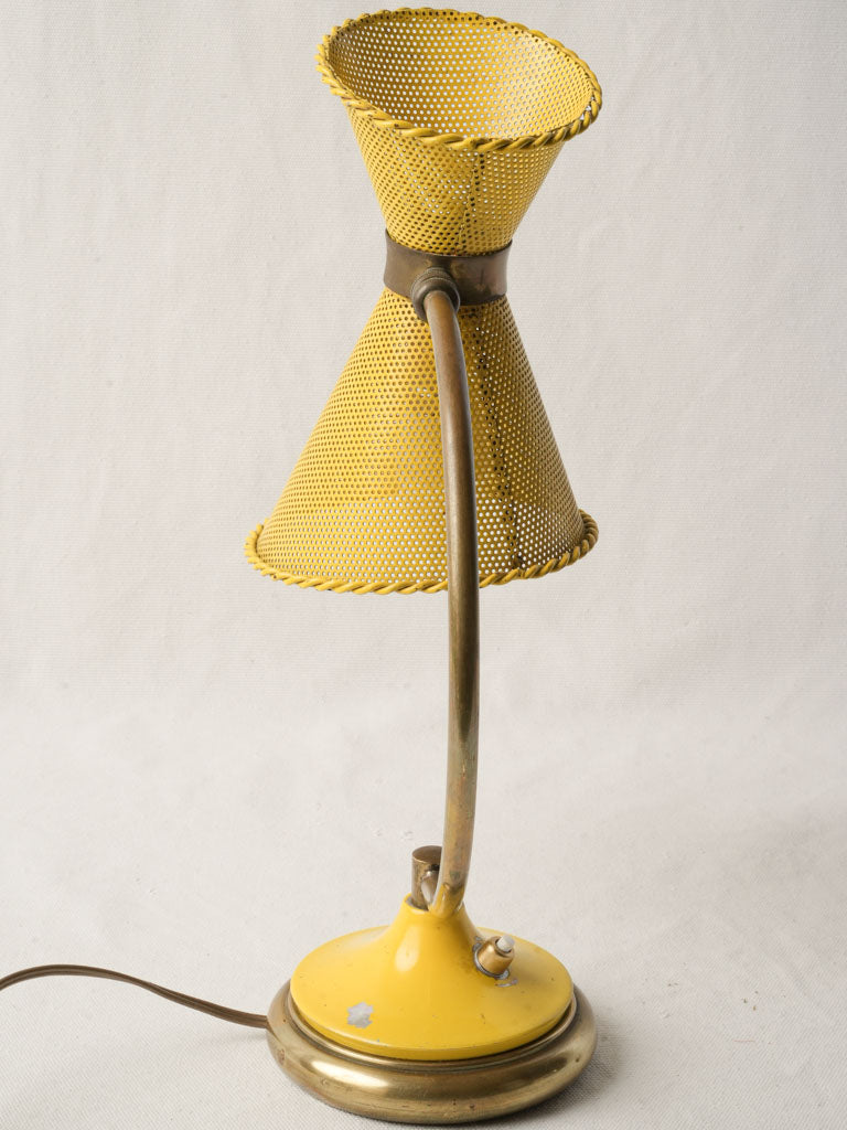 Exquisite double-cone shade lamp