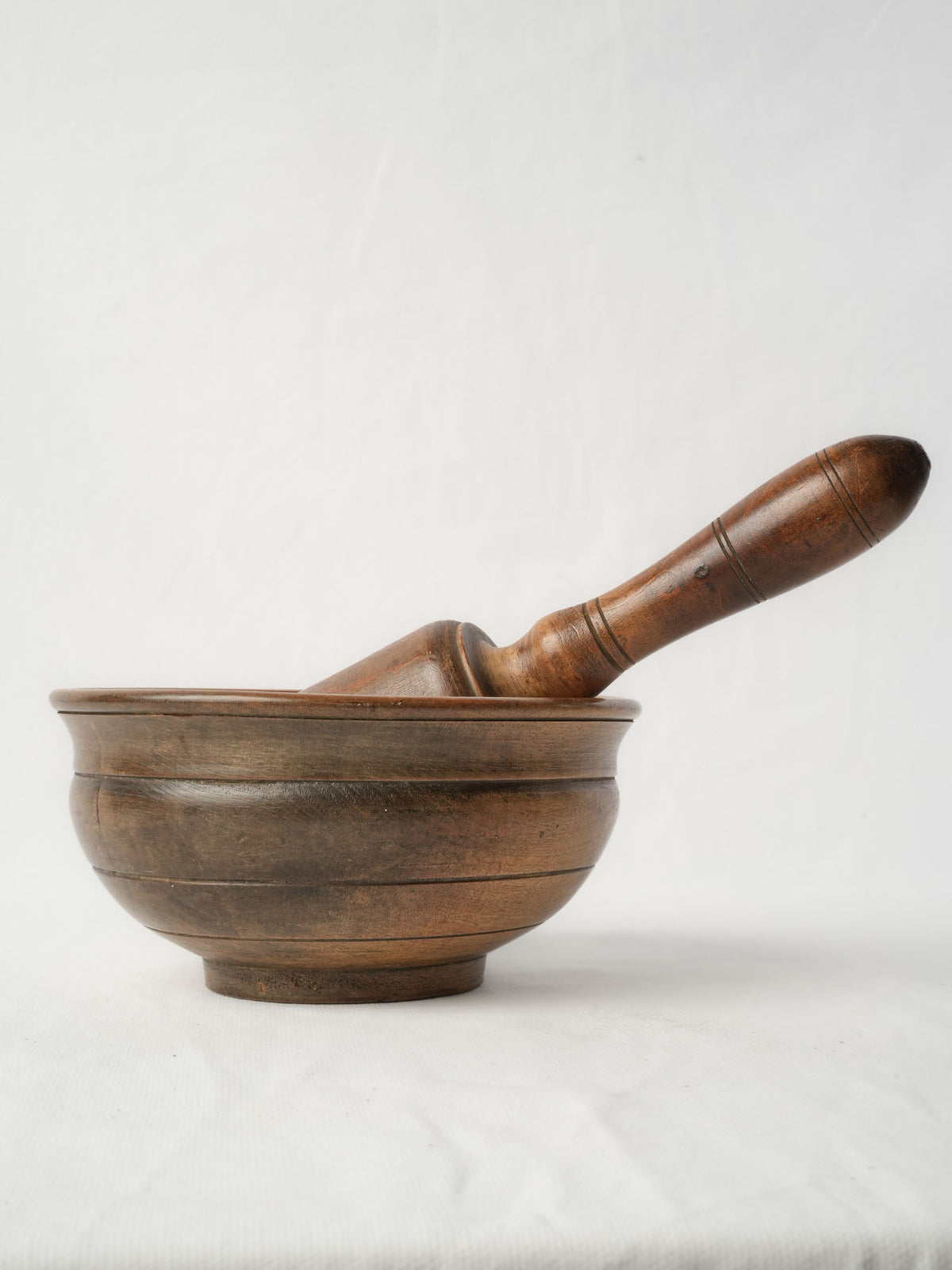 19th-Century French Turned-Wood Mortar and Pestle Set - 4"