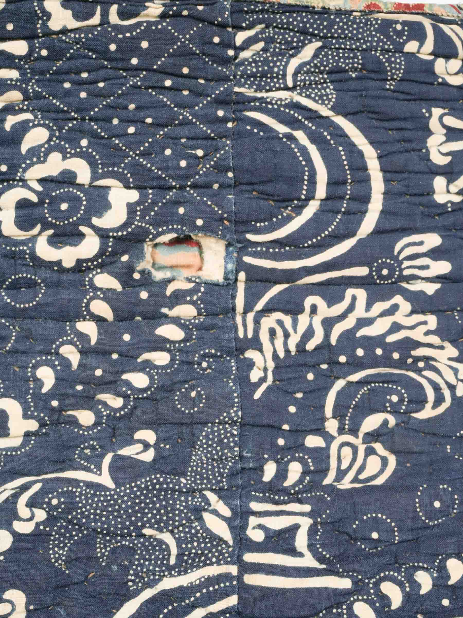Late 18th-Century Provençal Boutis Coverlet in Indigo Toile de Nîmes - 94½" x 89¾"
