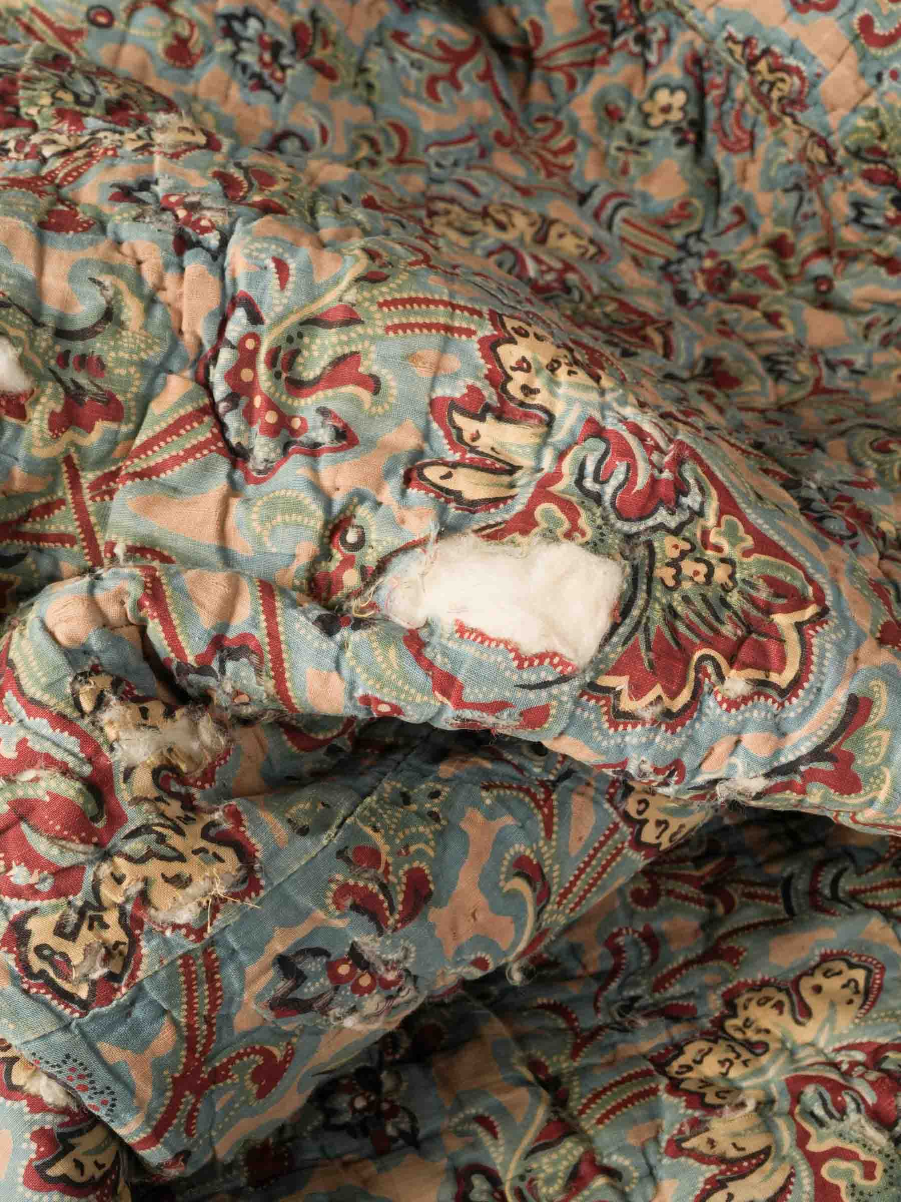 Late 18th-Century Provençal Boutis Coverlet in Indigo Toile de Nîmes - 94½" x 89¾"