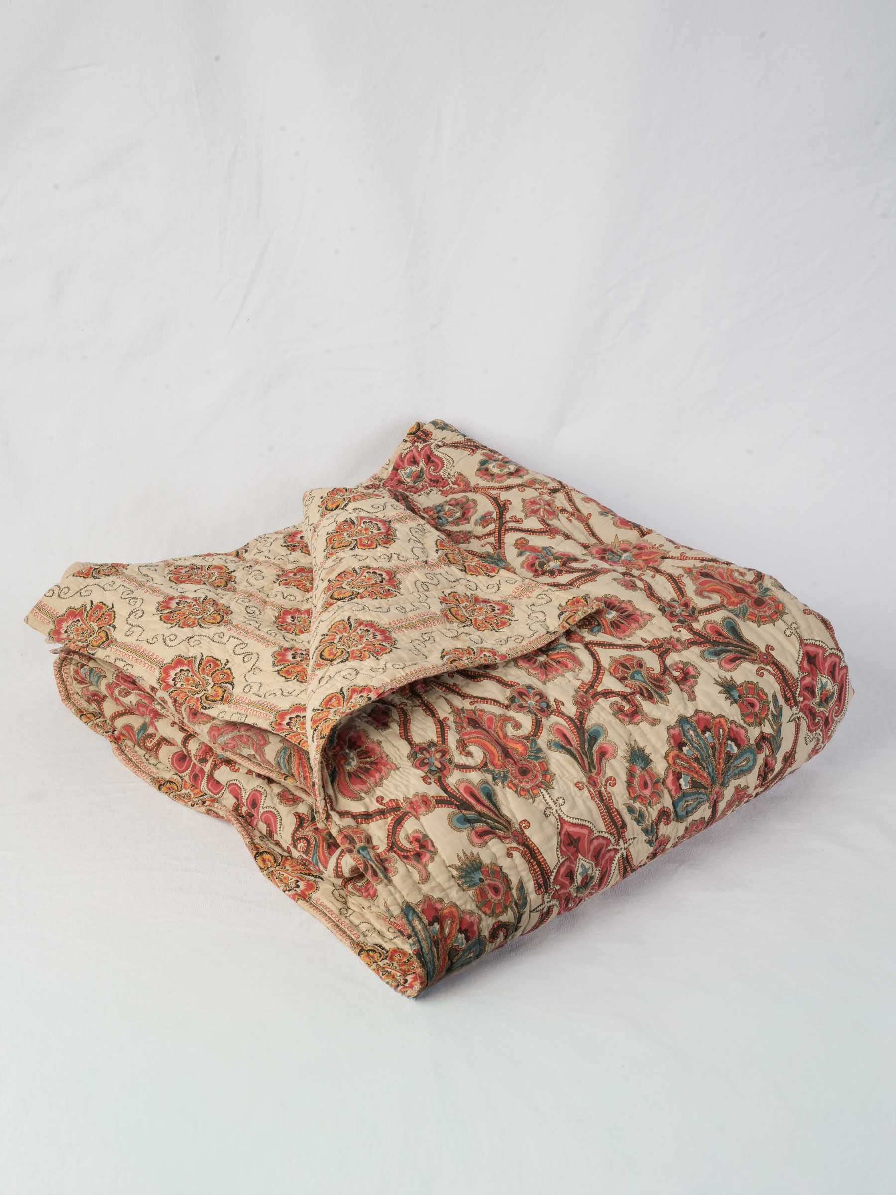 Delightful Provençal Reversible Boutis Quilt, Late 19th Century - 91" x 89½"