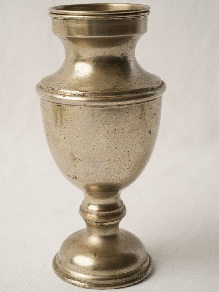 Oxidation-speckled counter money box  