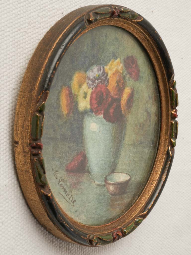Elegant signed collectible art decor  