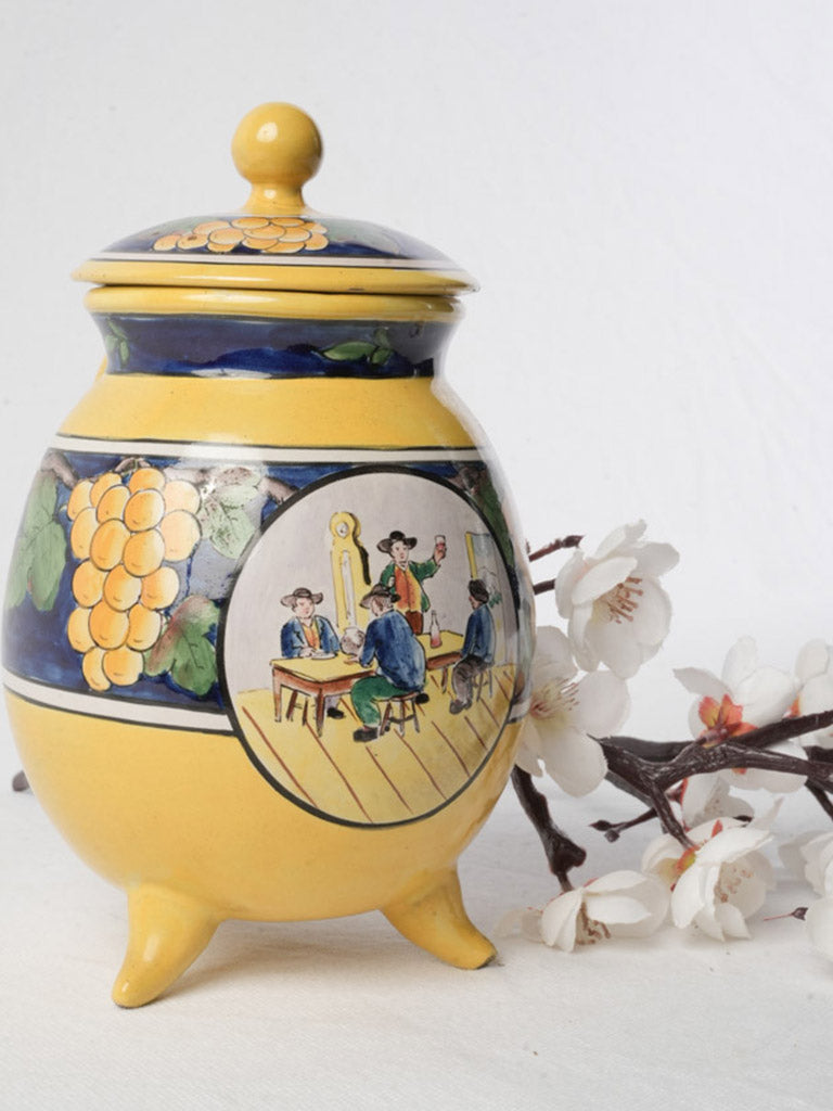Classic European style keepsake
