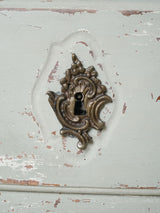 Classic hand-finished commode with patina