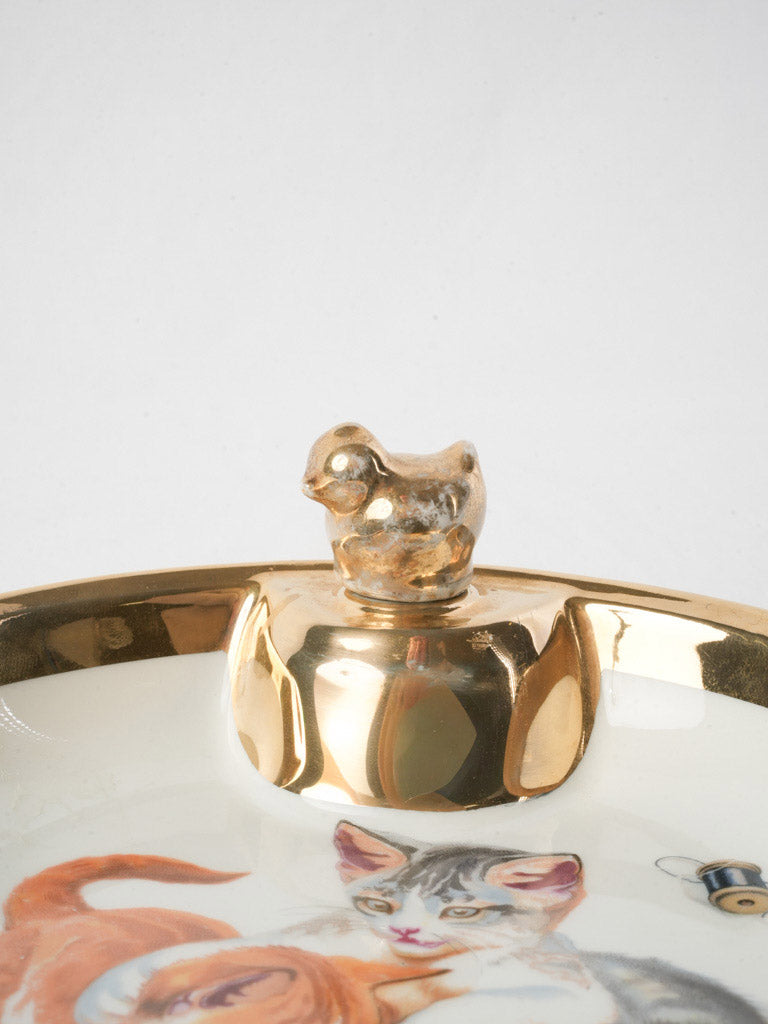 Classic 1950s porcelain dish