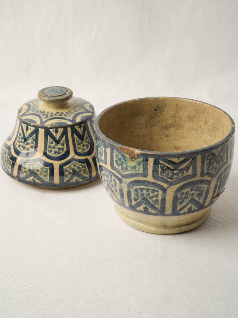 Decorative Moroccan faience round jar