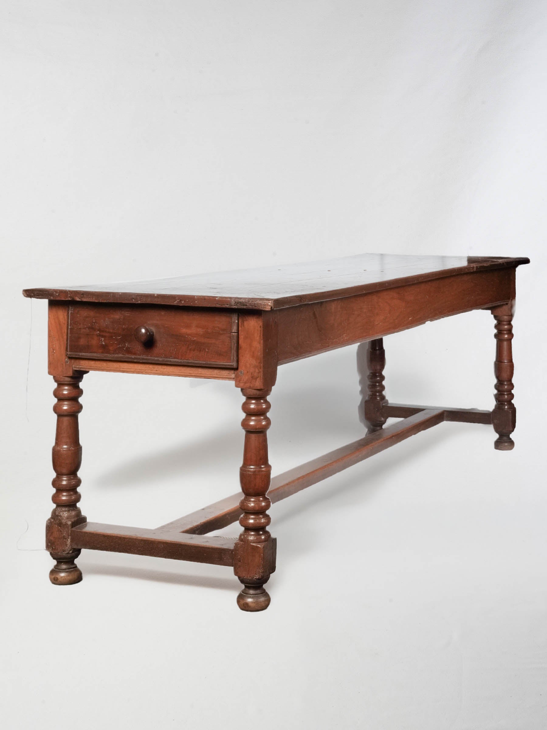 18th Century Walnut Farmhouse Dining Table - 88¼"