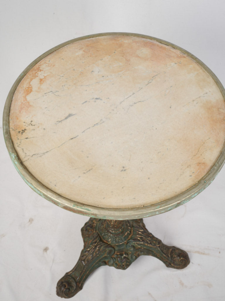 Traditional Parisian charm table