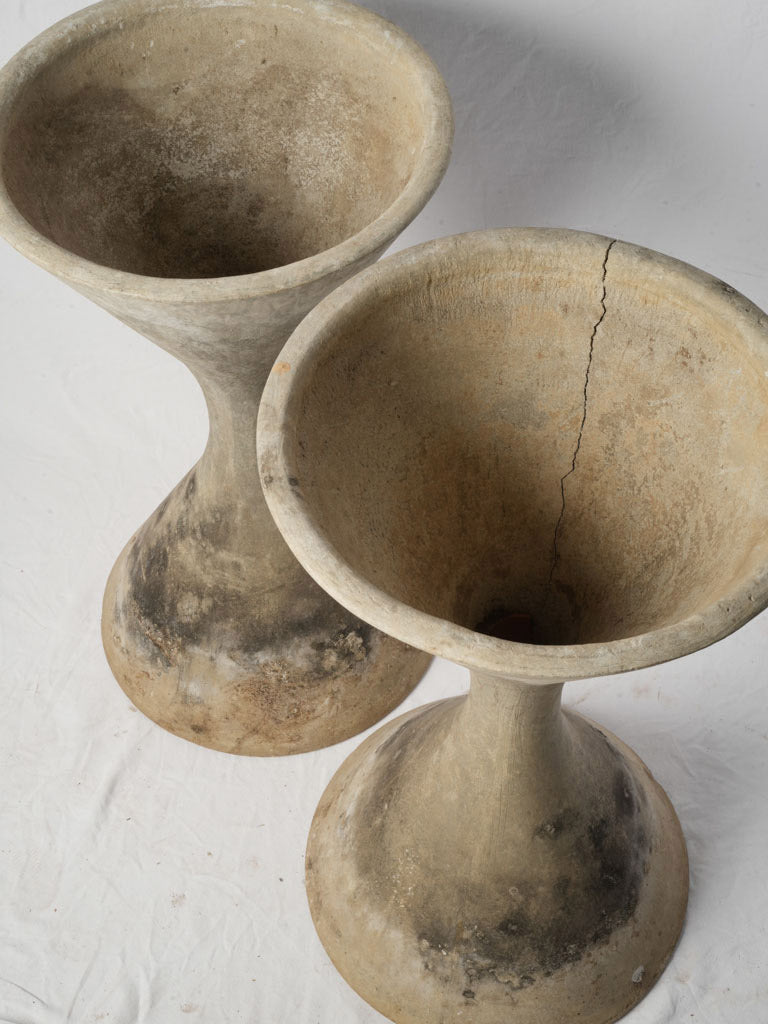 Outdoor sculptural accent planters