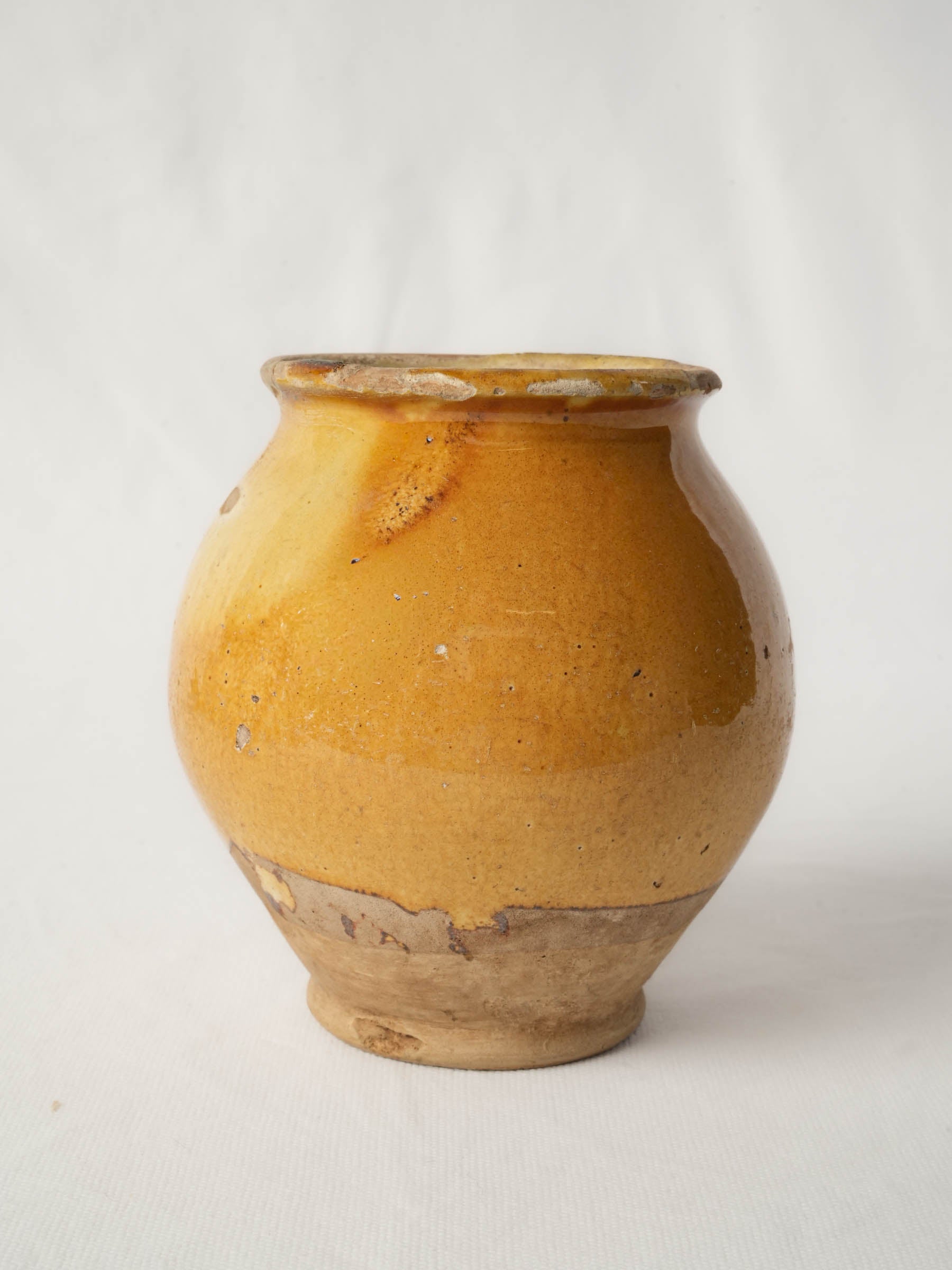 Patinated southwestern France storage jar  