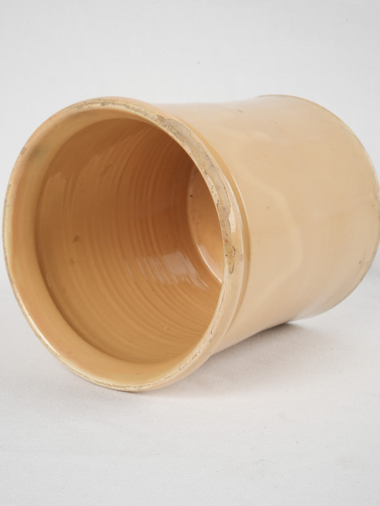 Cheerful glaze medium-size ceramic pot