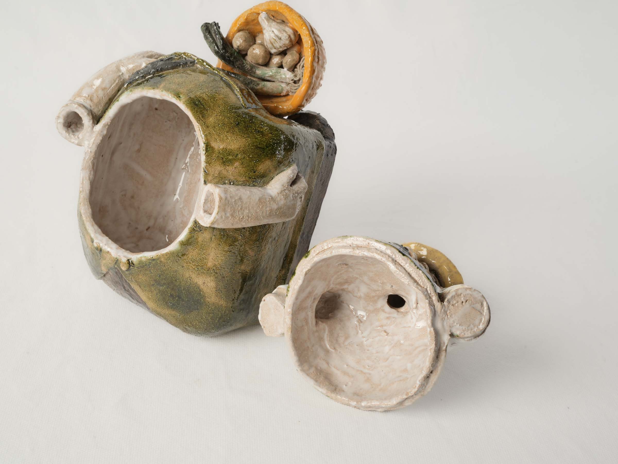 Distinctive glazed stoneware thyme holder  