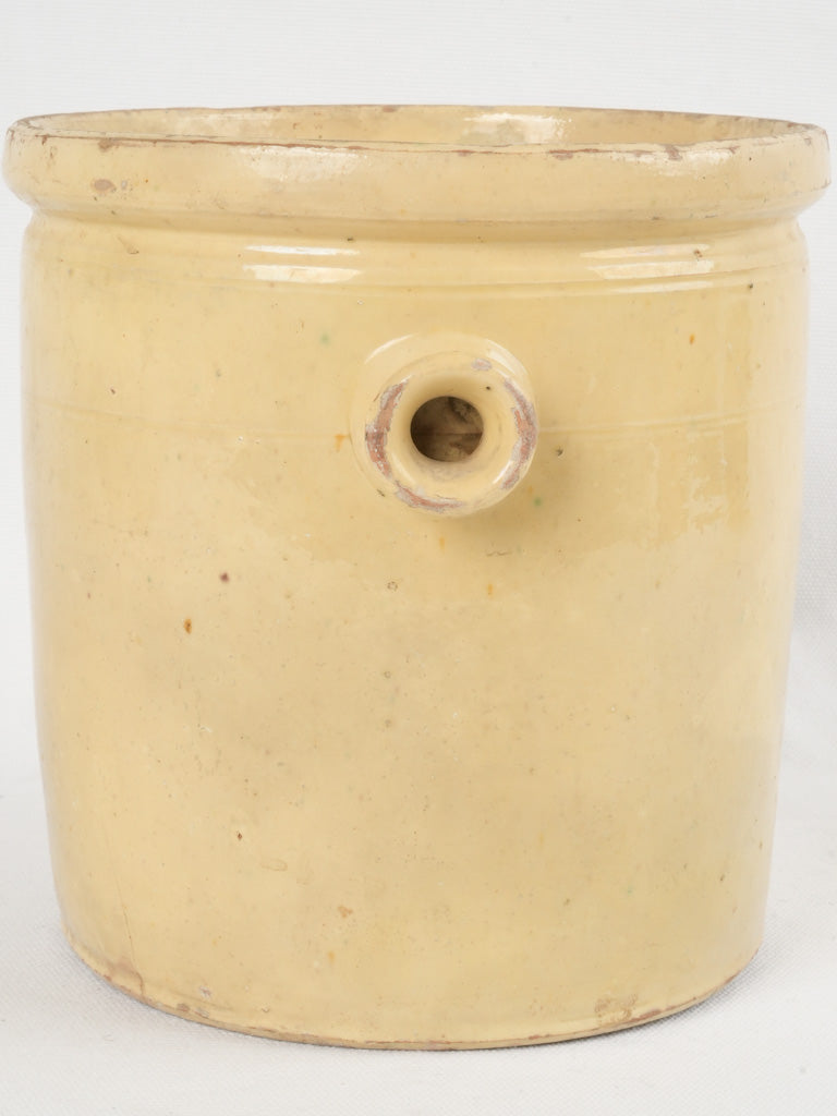 Rustic large earthenware utensil cache-pot