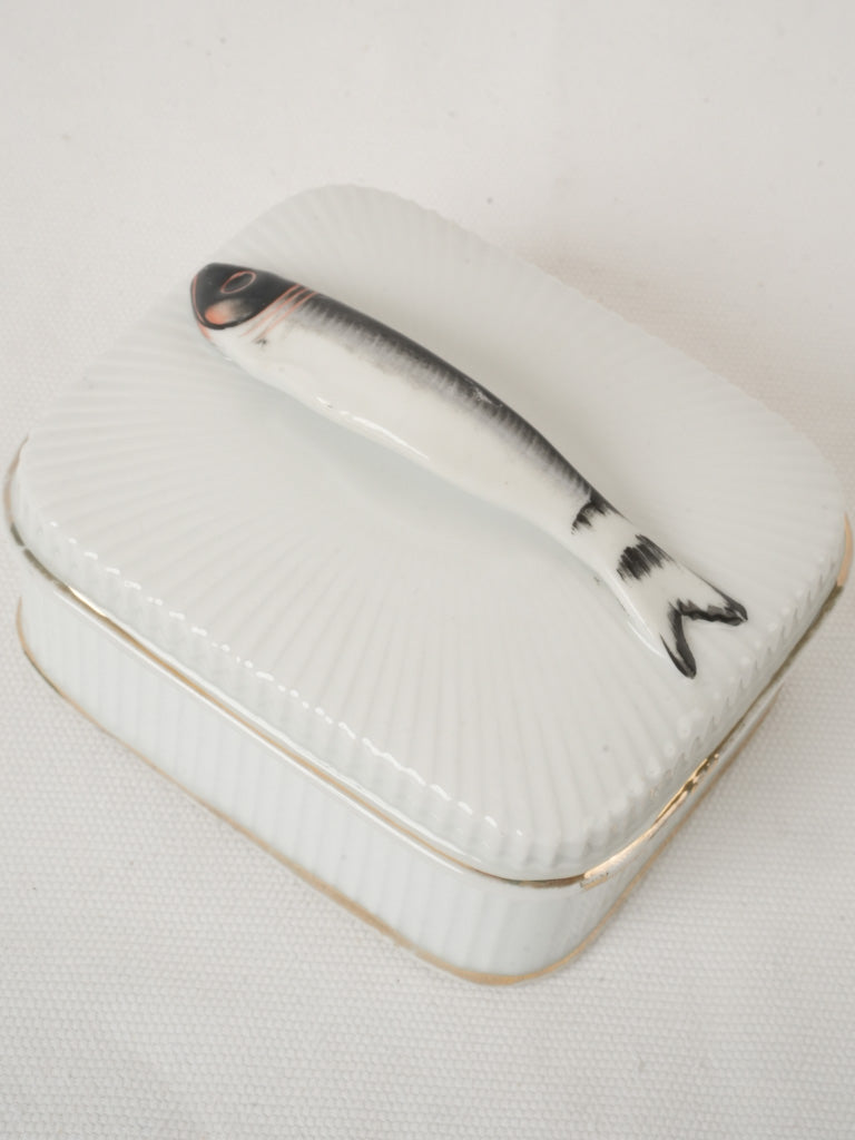 Antique elegant porcelain storage container  