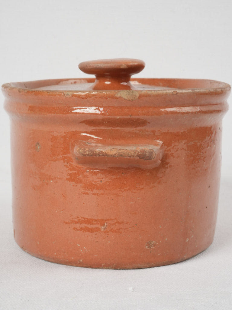Small rustic Haute Savoie pottery