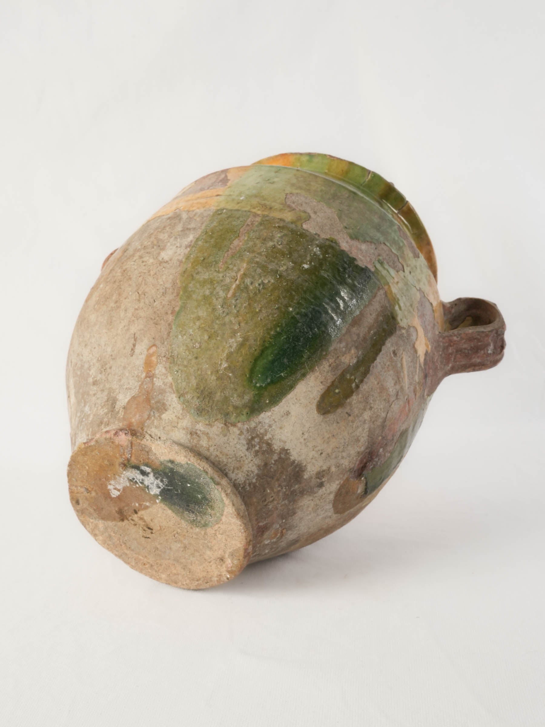 Timeless rural French pottery accent