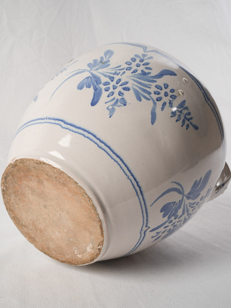Martres-Tolosane Ceramic Pot w/ Blue-and-White Floral Decoration Circa 1900 - 10¼"