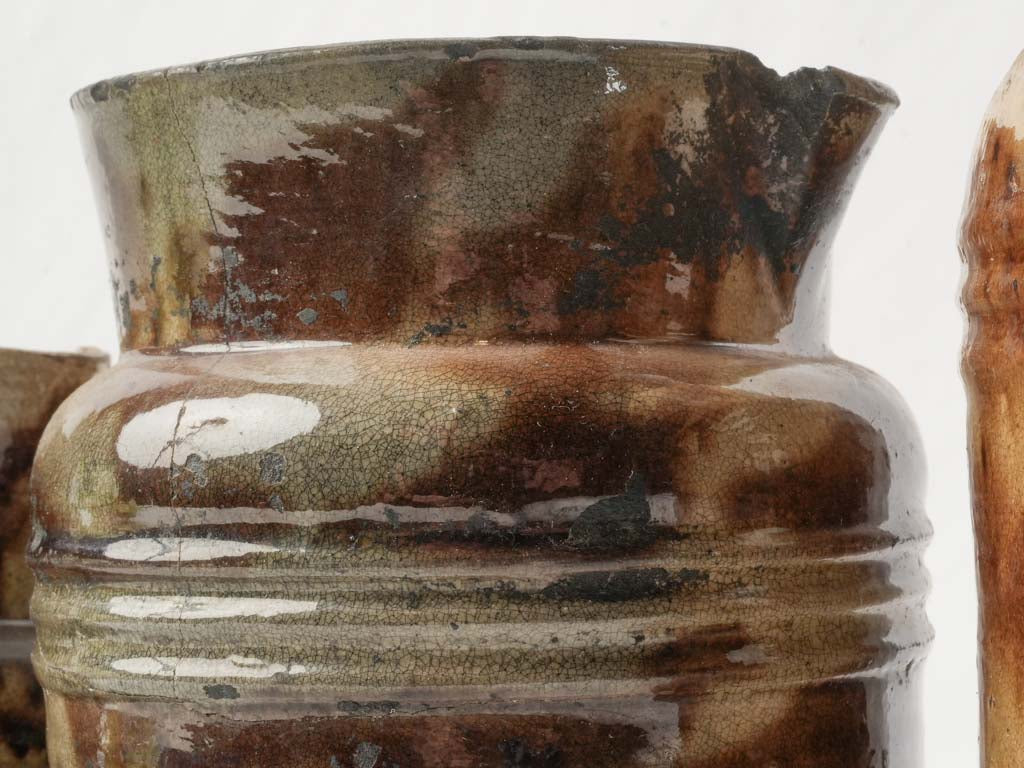 Classic brown-streaked containers