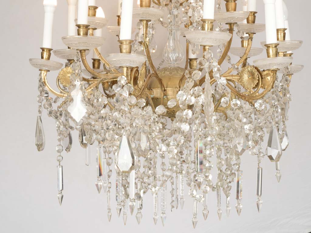 Luxurious late-nineteenth century chandelier