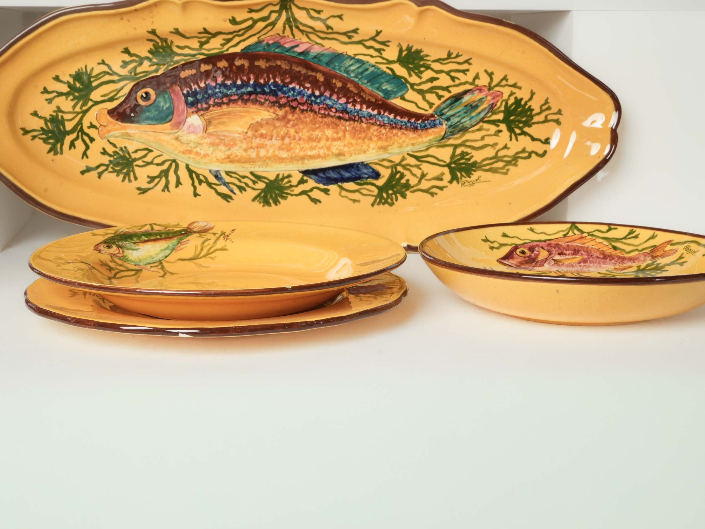 Remarkable 49-Piece Bouillabaisse Service in Hand-Painted Earthenware, 1960s