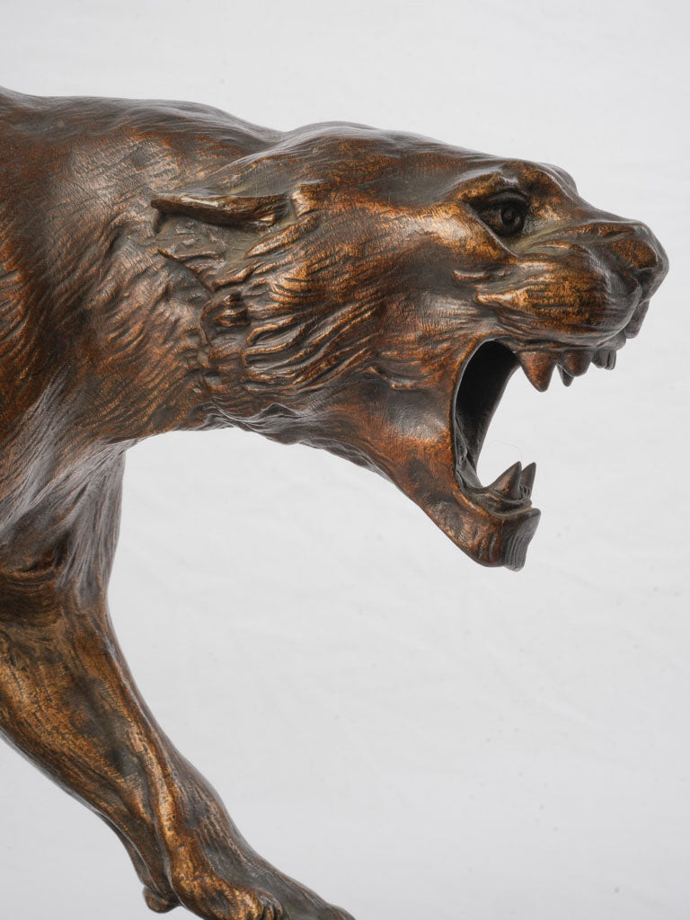 Naturalistic bronze art piece