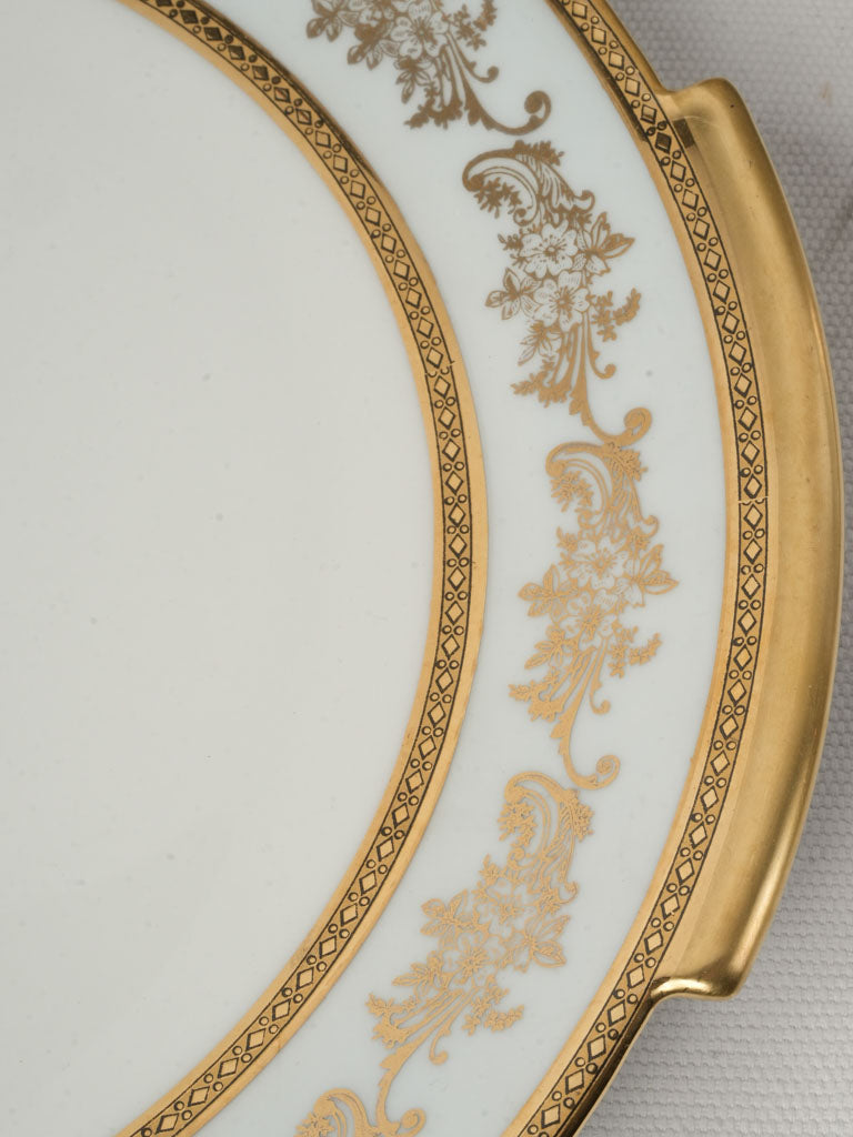 Luxurious double gold rimmed plates