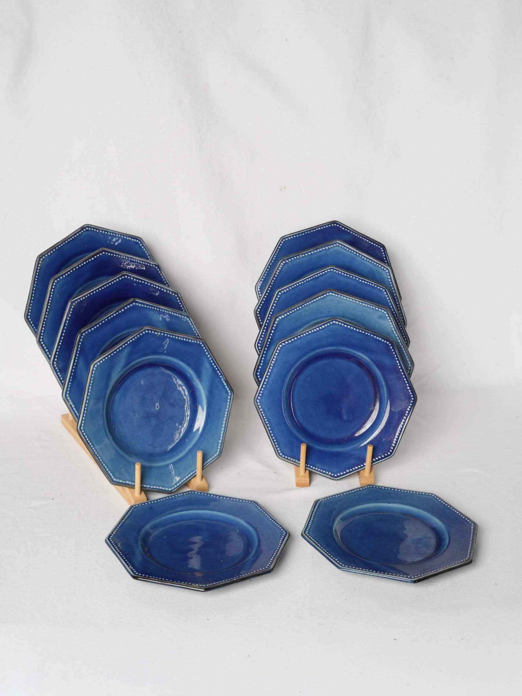 Set of Twelve Vibrant Cobalt-Blue Octagonal Plates - Dieulefit, 1950s - 9"