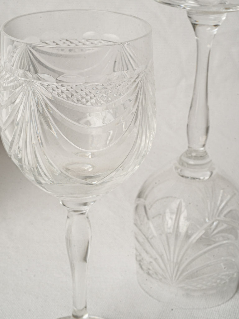 Luxurious 20th-century crystal design  