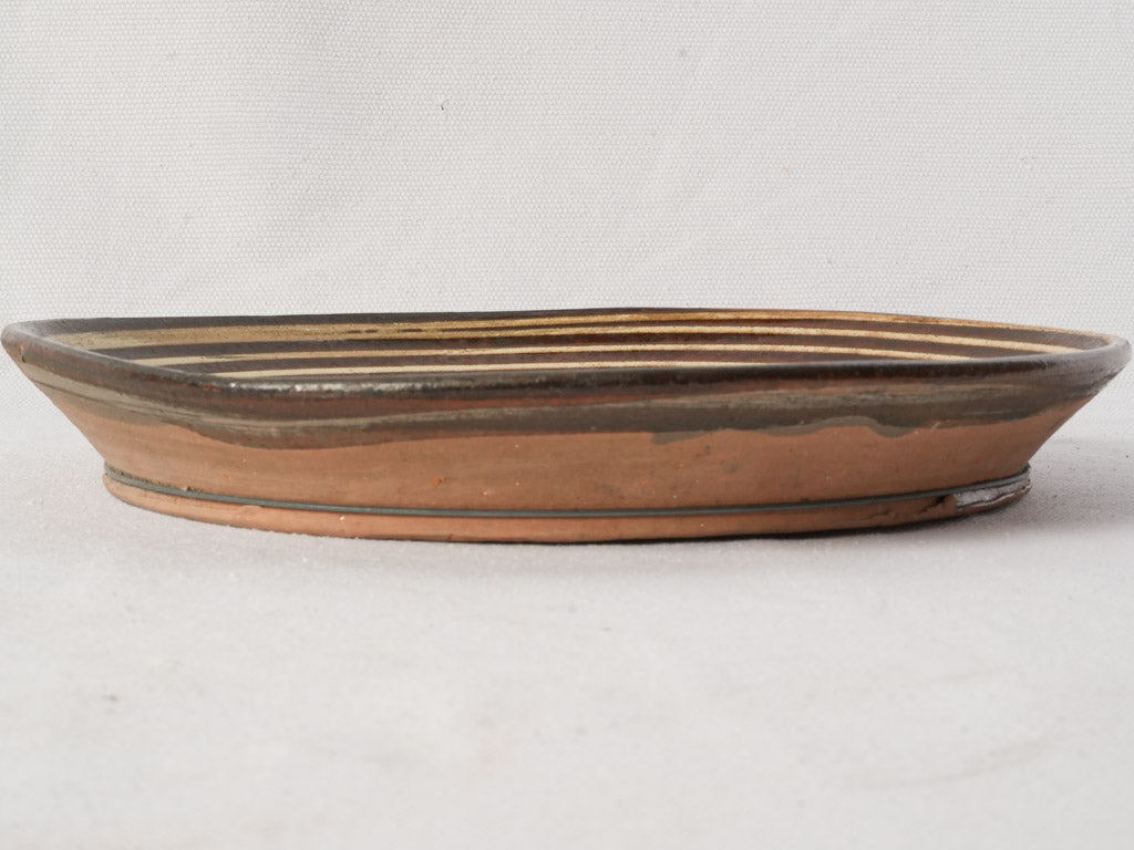Early 20th-Century Savoyard Platter w/ Graphic Spiral Decoration - 10¼"