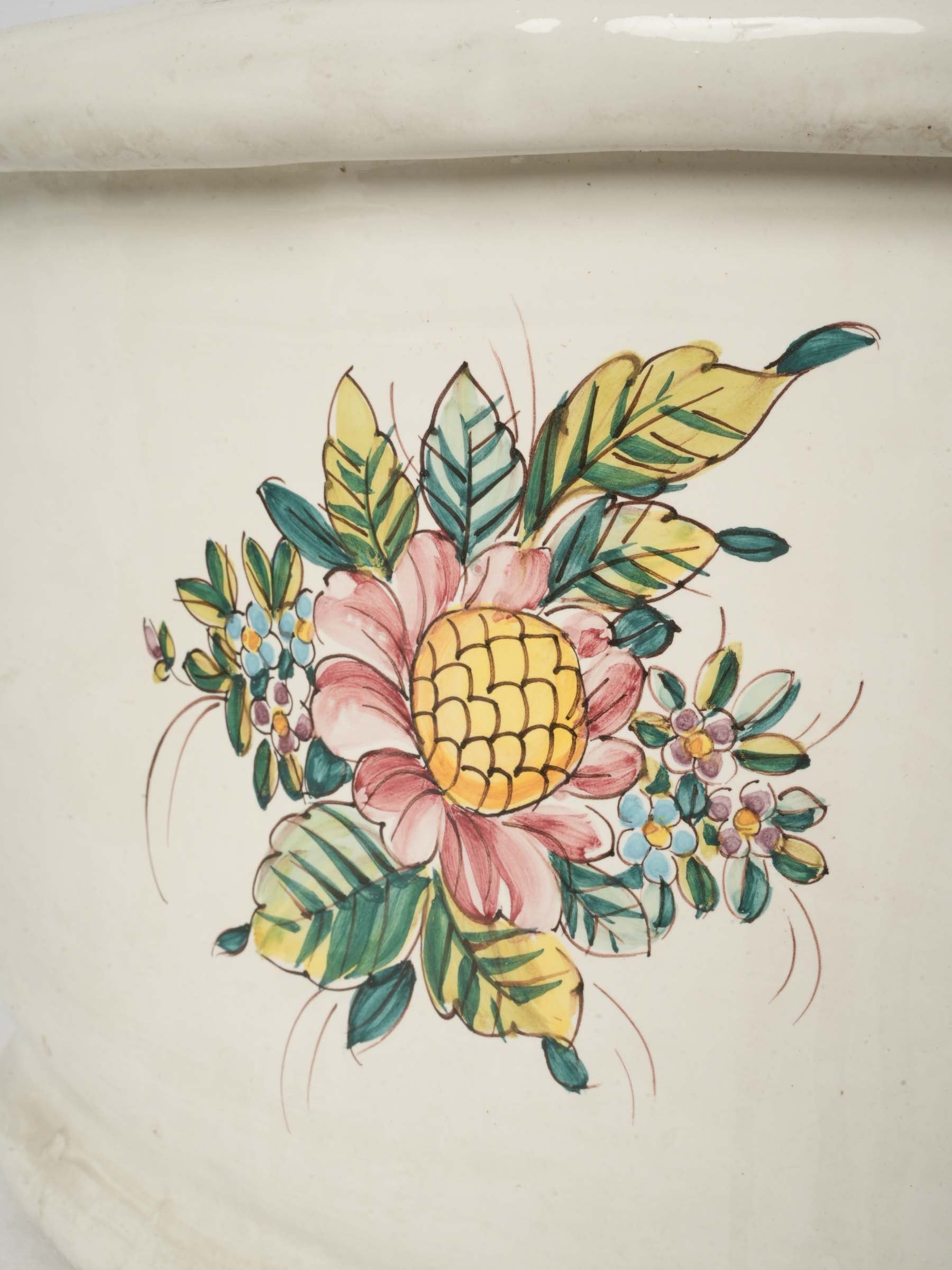Large Country House Earthenware Basin w/ Floral Decoration - 19¼"