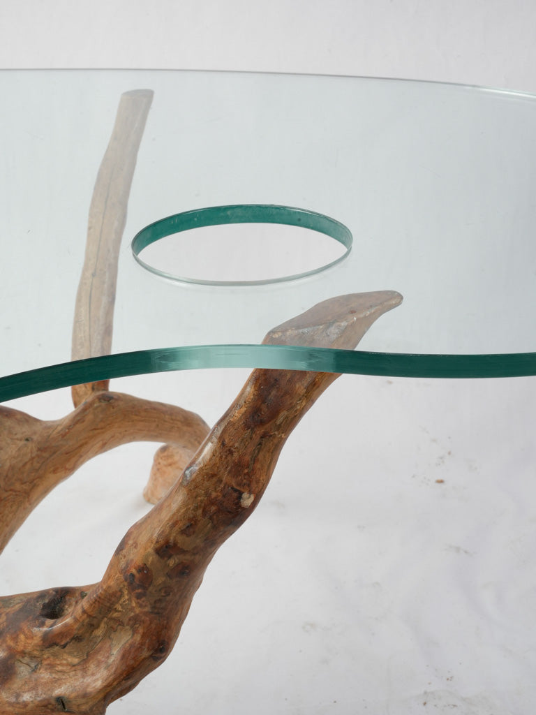 Sophisticated aromatic wood table  