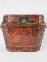 19th century Chinese hope chest 22½"