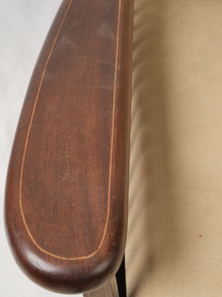 Foldable footrest reclining chair