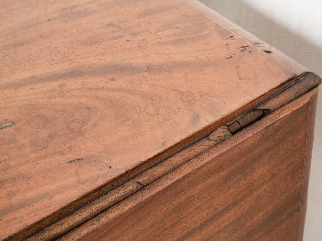Authentic splayed legs table