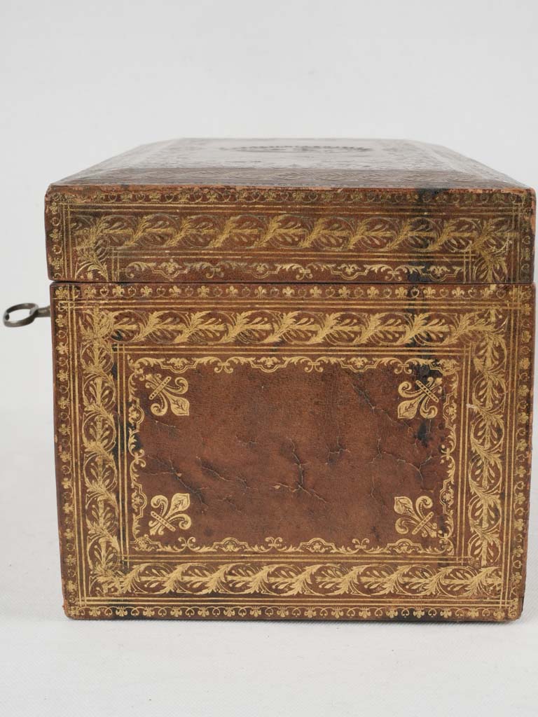 Noble French key-operated document case