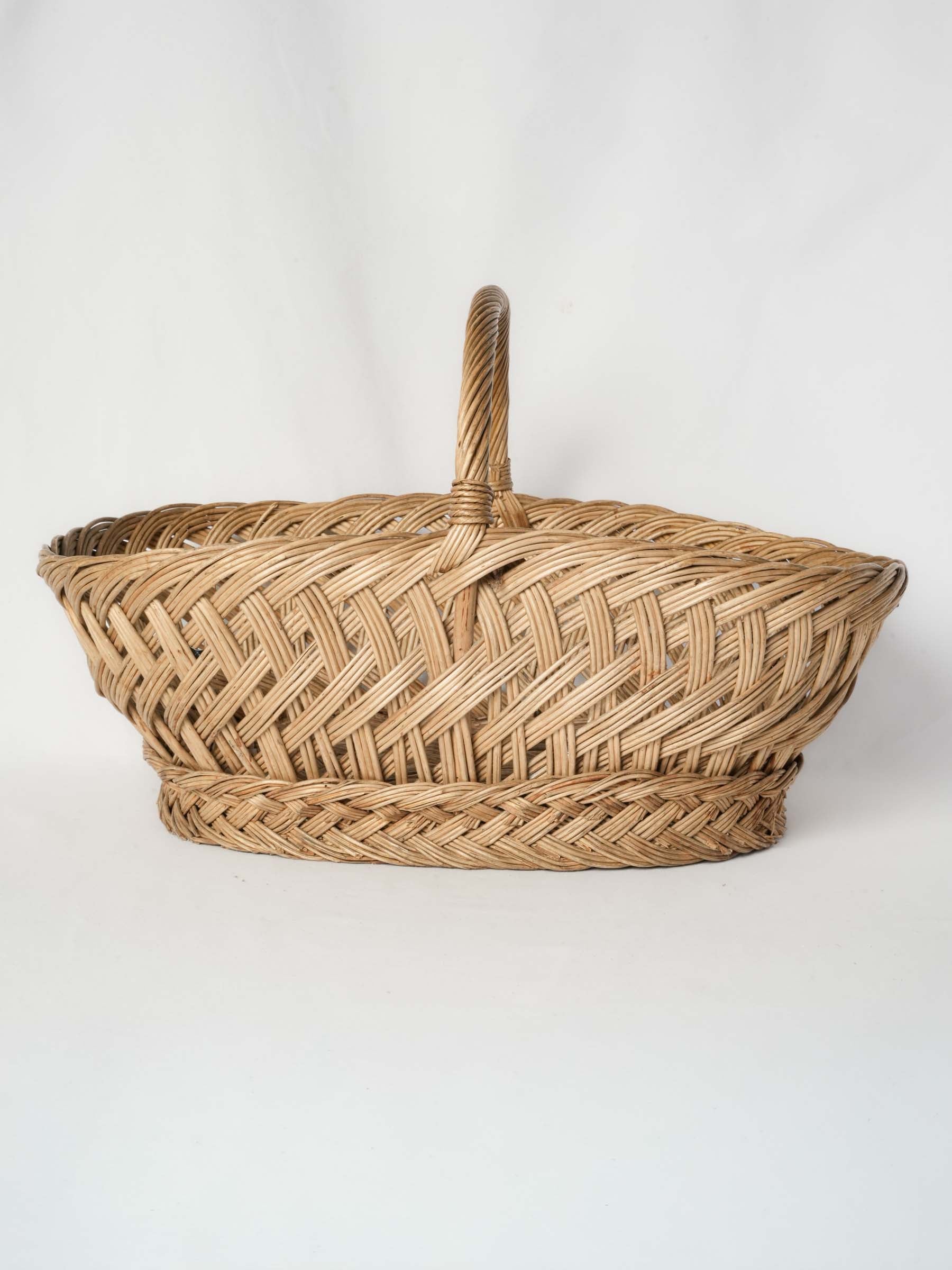 Provençal Market Basket in Hand-Woven Wicker - 22½" x 13¾"